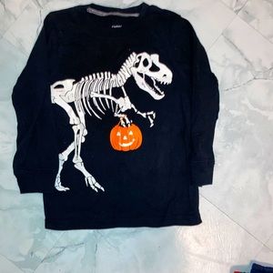 Long sleeve boy Halloween used shirt